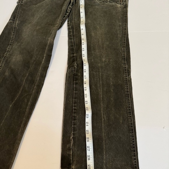 Womans size 8 Kuhl grey distressed jeans - Picture 9 of 13
